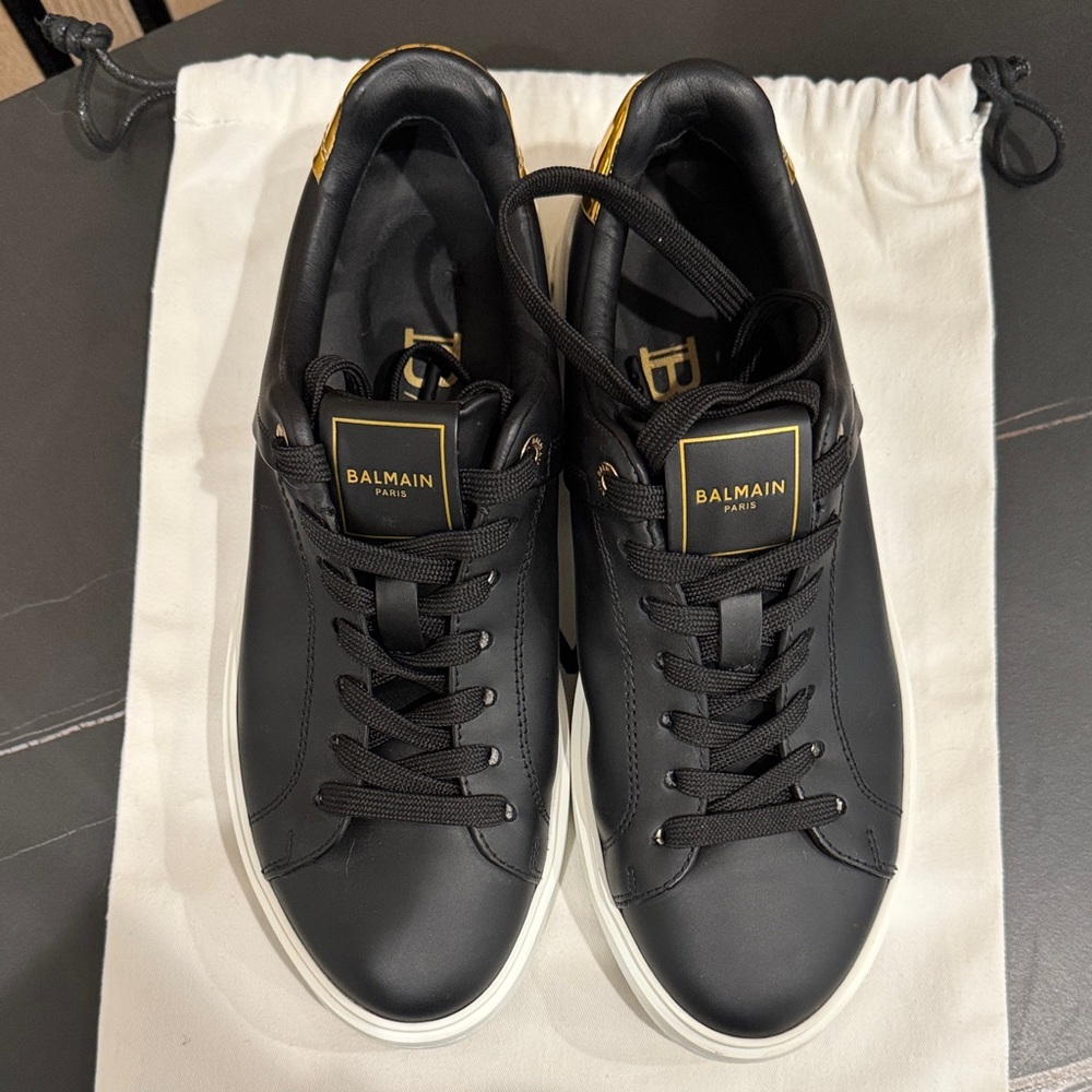 Balmain Black and Gold Accent Sneakers B-Court Flip sneakers in calfskin - Picture 12 of 16